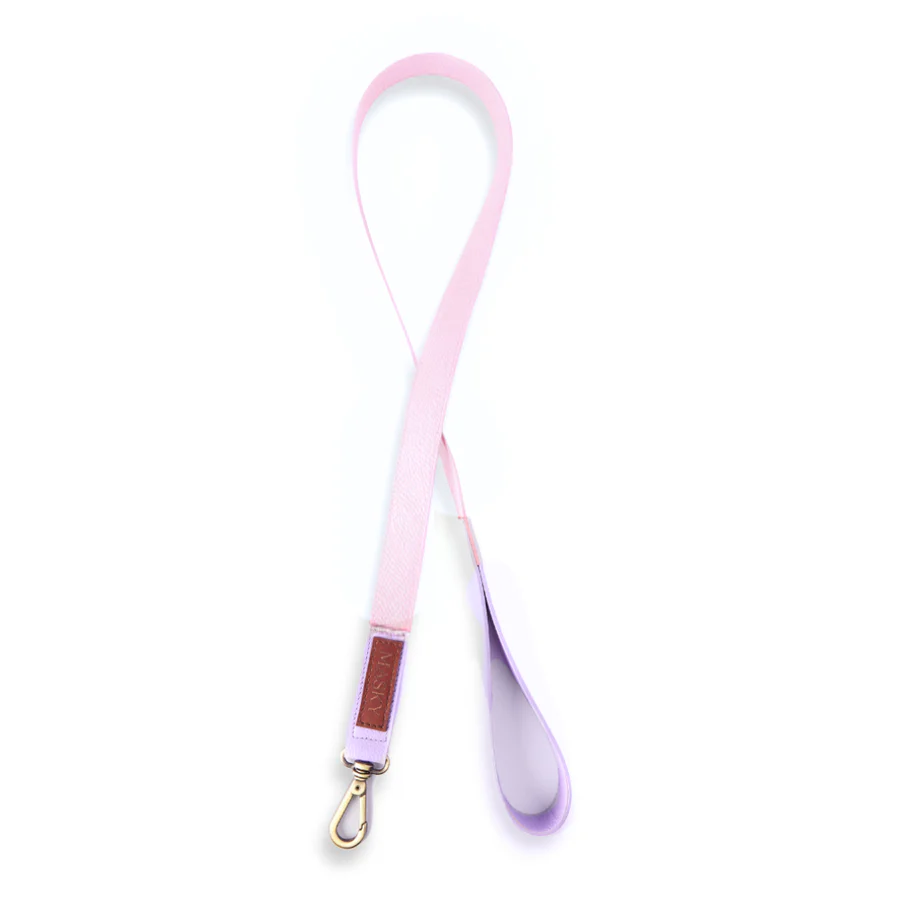 Masky Leather Leash – حزام جلدي فاخر من ماسكي